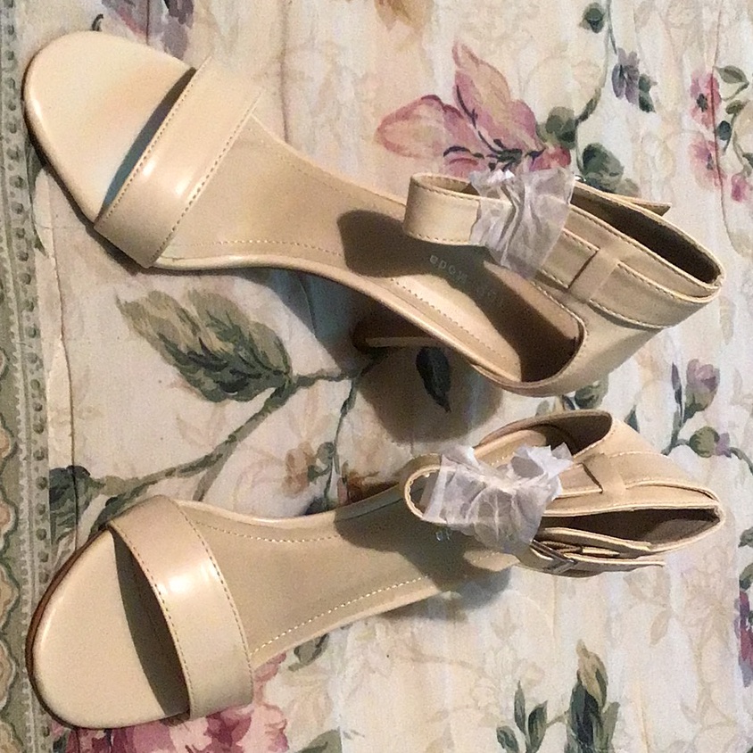 Ladies Shoes Heels Size 712 Brand Top Mada L Color Light Brown Ladies Shoes Heels Size 712 Brand Top Mada L Color Light Brown